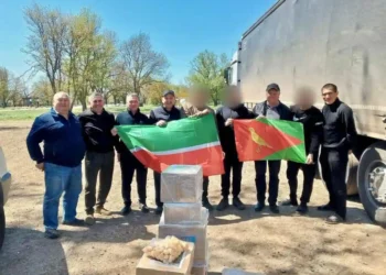 Глава Сармановского района передал гумпомощь бойцам СВО