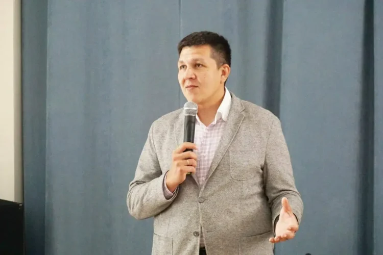 задержали главврача ЦРБ Руслана Валеева