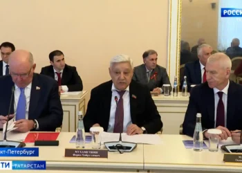 Мухаметшин принял участие в заседание Совета законодателей при Федеральном Собрании РФ в Санкт-Петербурге