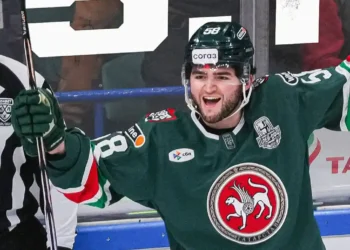 «Ак Барс» обыграл «Автомобилиста» со счетом 5:1