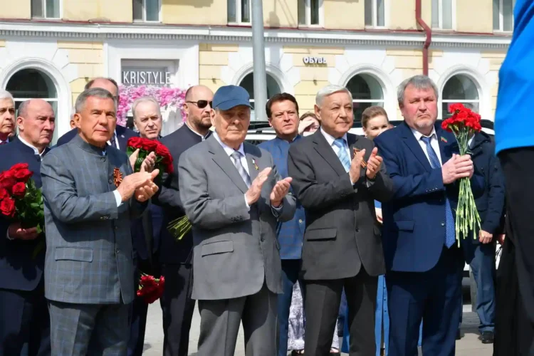 Шаймиев и Минниханов