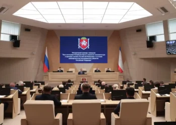 Фарид Мухаметшин поздравил крымчан с Днем Конституции Республики Крым