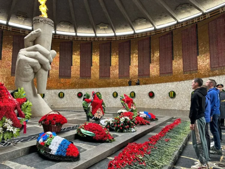 волонтеры