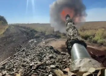 МО РФ: потери ВСУ за сутки составили около 1 400 военных и танк