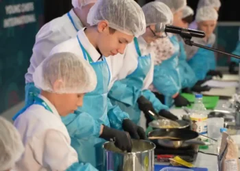 Дети-сироты из Татарстана приняли участие в кулинарном мастер-классе на Международном турнире молодых поваров