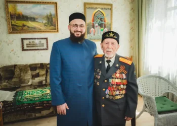 Муфтий Камиль хазрат посетил казанских ветеранов ВОВ