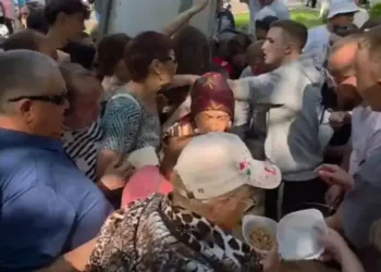 В Альметьевске произошла давка из-за бесплатного плова и чак-чака