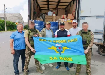 Глава Кукморского района передал гумпомощь бойцам в зону СВО