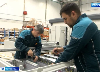 Монолитчики, плиточники и токари: татарстанцам назвали три самые высокооплачиваемые профессии