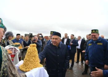 Рустам Минниханов принял участие в XV Всероссийском сельском Сабантуе в Кировской области