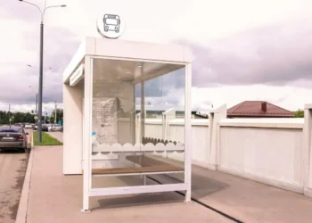 В Альметьевске установили первую «умную» остановку по новому дизайн-коду