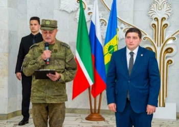 В Нижнекамске семьям погибших бойцов СВО вручили награды