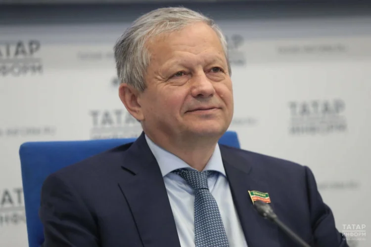 Марат Бариев