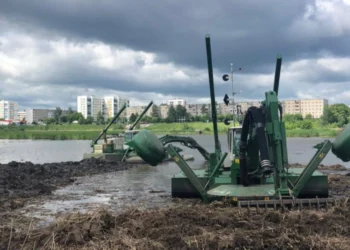 чистка реки