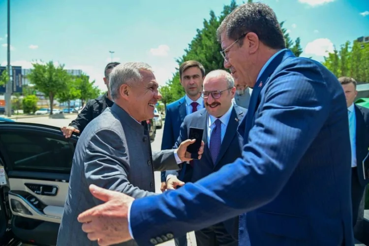 минниханов