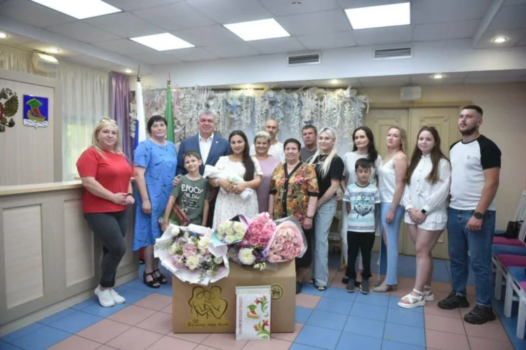 Магдеев приехал на выписку