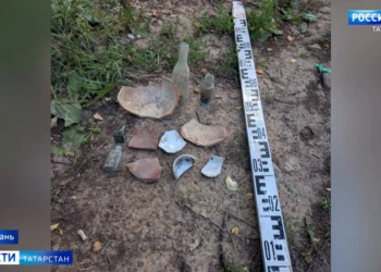 На стройплощадке в центре Казани обнаружили человеческие останки и старинные предметы быта