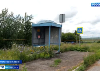 Не могут доехать даже до больницы: жители села Новотроицкое пожаловались на отсутствие общественного транспорта