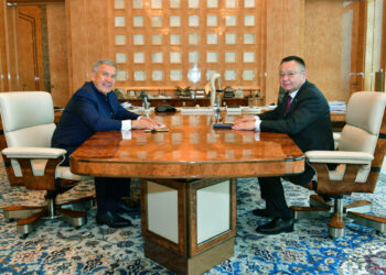 Рөстәм Миңнеханов Фәйзуллин белән төзелештәге проектлар һәм программалар турында сөйләште