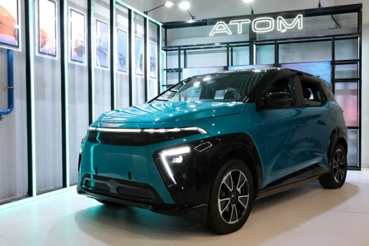 автомобиль "Атом"