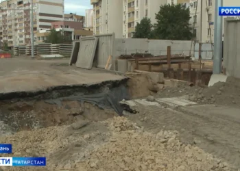 В Мензелинске девочка зарезала брата, ранила бабушку и сестру: подробности трагедии