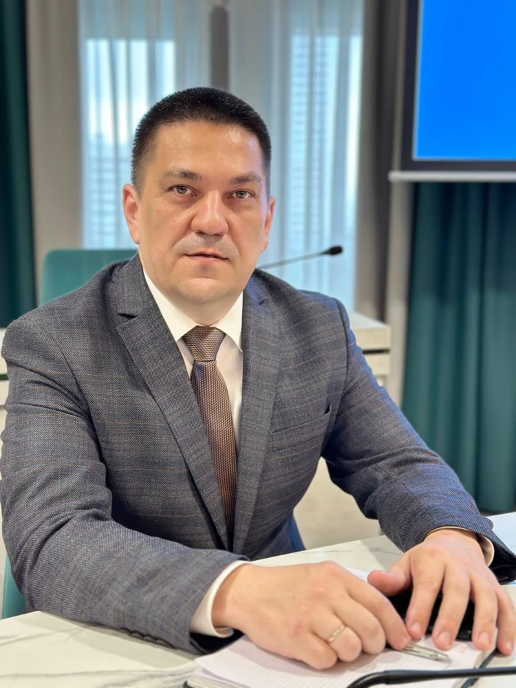 Наркиз Кашапов