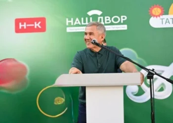 Минниханов оценил развитие Нижнекамского района