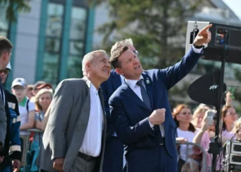 Минниханов открыл конкурс профмастерства нефтяников в Альметьевске