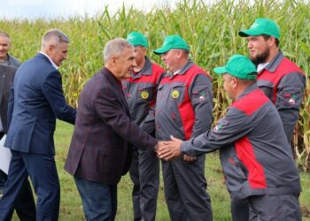 Татарстан Рәисе Рөстәм Миңнеханов эш сәфәре белән Актаныш районында булды