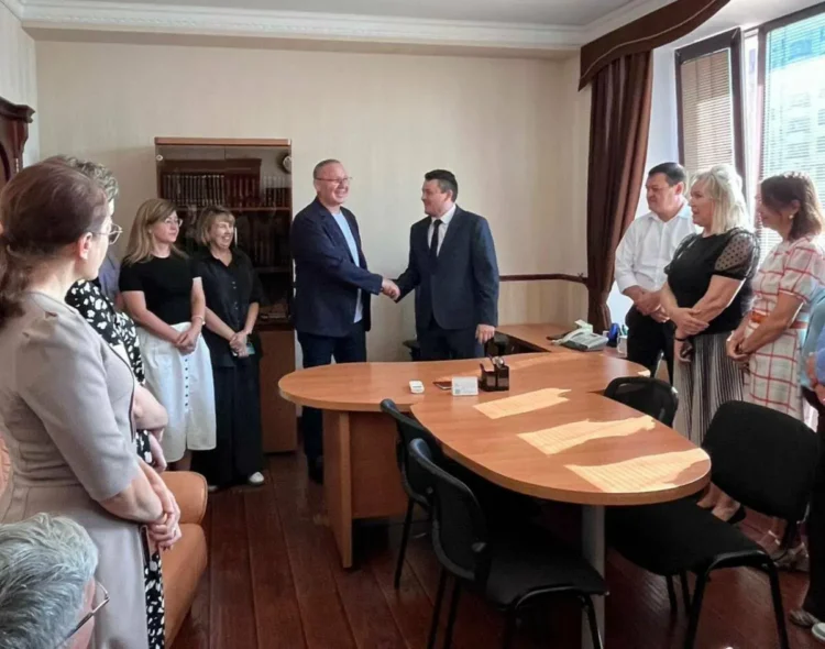 Гендиректор