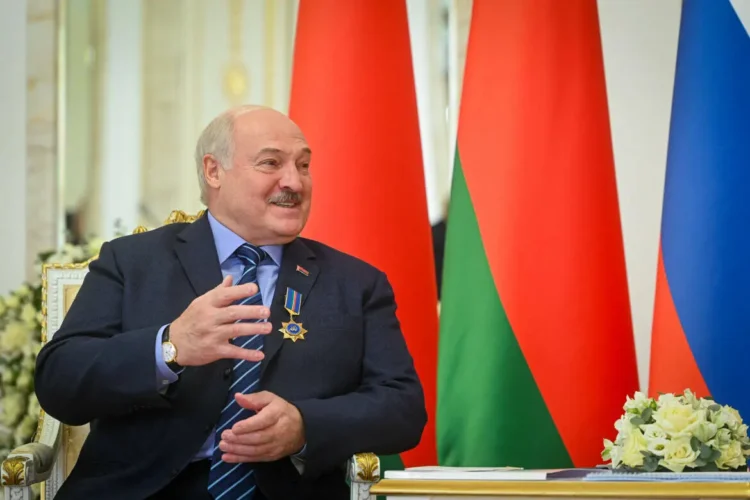 Лукашенко