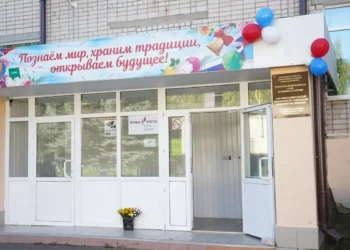 Гимназии в селе Никольское присвоили имя Льва Толстого