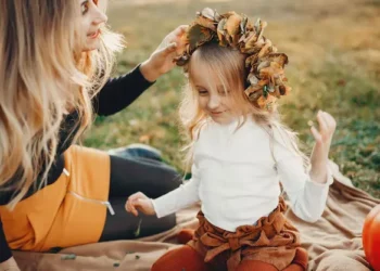 корона из листьев