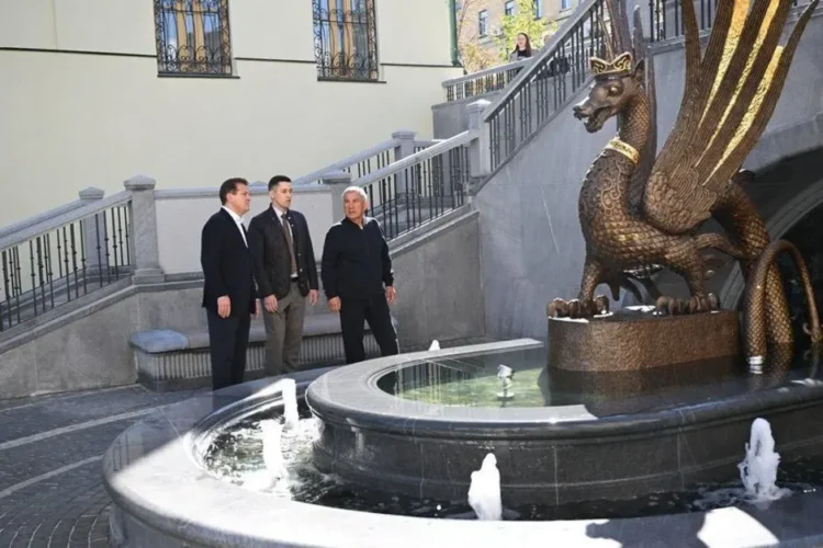осмотрели