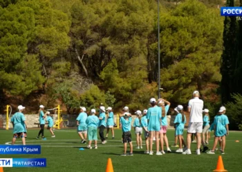 В крымском молодежном центре Татарстана «Сәләт – Ак Барс» стартовала профильная смена «Zа баскет»