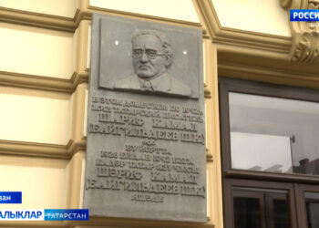 Татар китабы йортында “Әдәби тыл: Казан” дип исемләнгән яңа күргәзмә ачылды