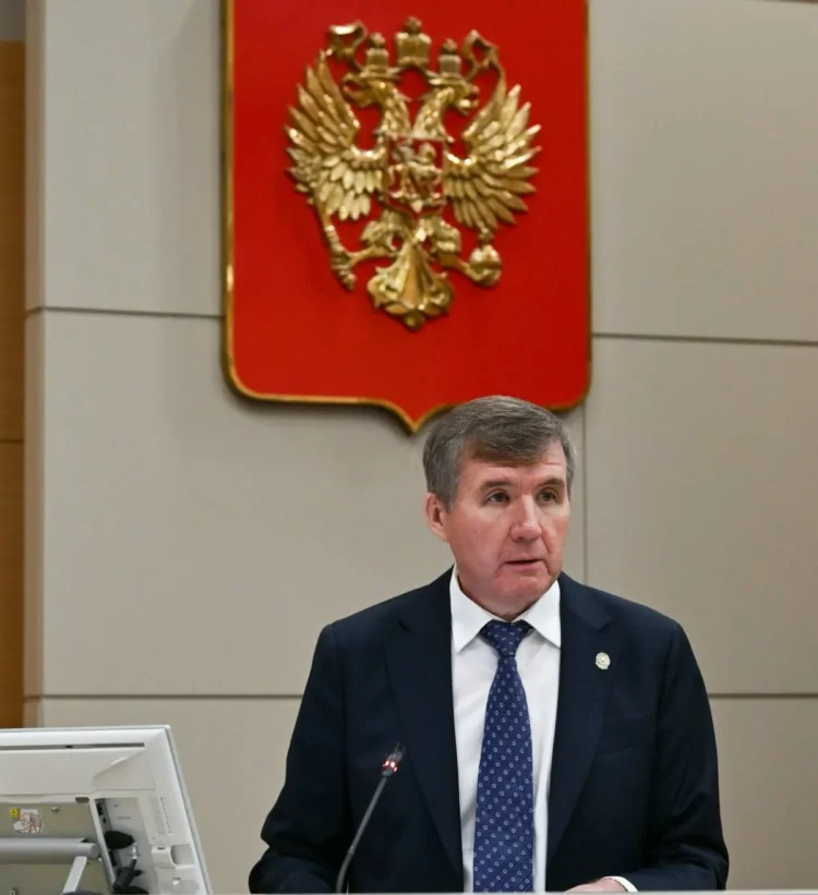 Мидхат Шагиахметов