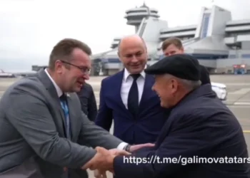 Минниханов прибыл в Минск для участия в промышленной выставке