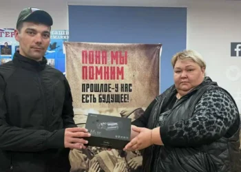 Бойцу СВО из Актаныша волонтеры из фонда «Мы вместе» передали боевой прицел