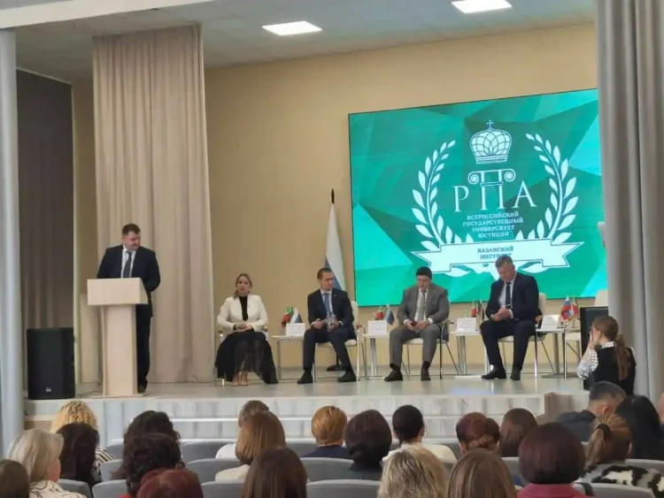 Фото: пресс-служба Управления ЗАГС Кабмина РТ
