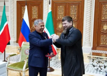 Рустам Минниханов поздравил Рамзана Кадырова с днем рождения