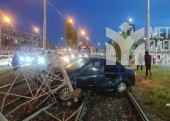 В Казани из-за аварии на проспекте Победы остановились трамваи