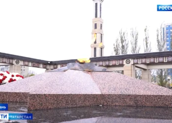 В Челнах подростки за вознаграждение осквернили символ воинской славы