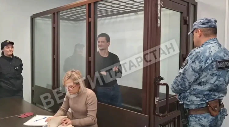 суд