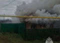 В Заинске многодетная семья спаслась из горящего дома