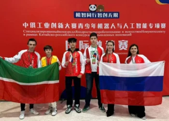 Школьник из Казани занял второе место в гонках дронов в Китае