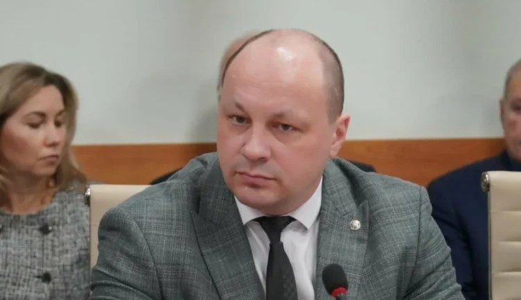 Илья Гомзик