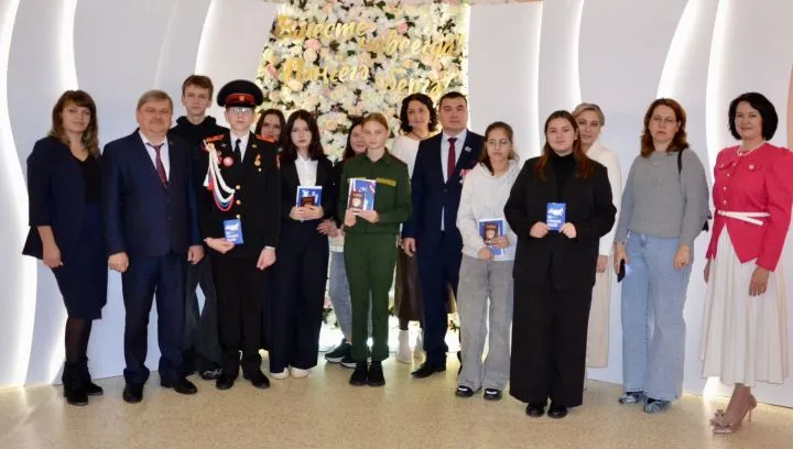 вручение паспортов