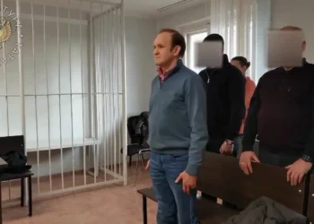 суд