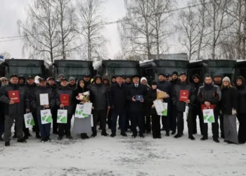 Зеленодольск получил 12 новых автобусов